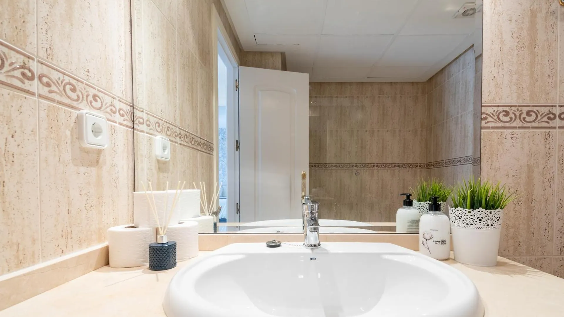 Marina De La Duquesa Apartment Manilva